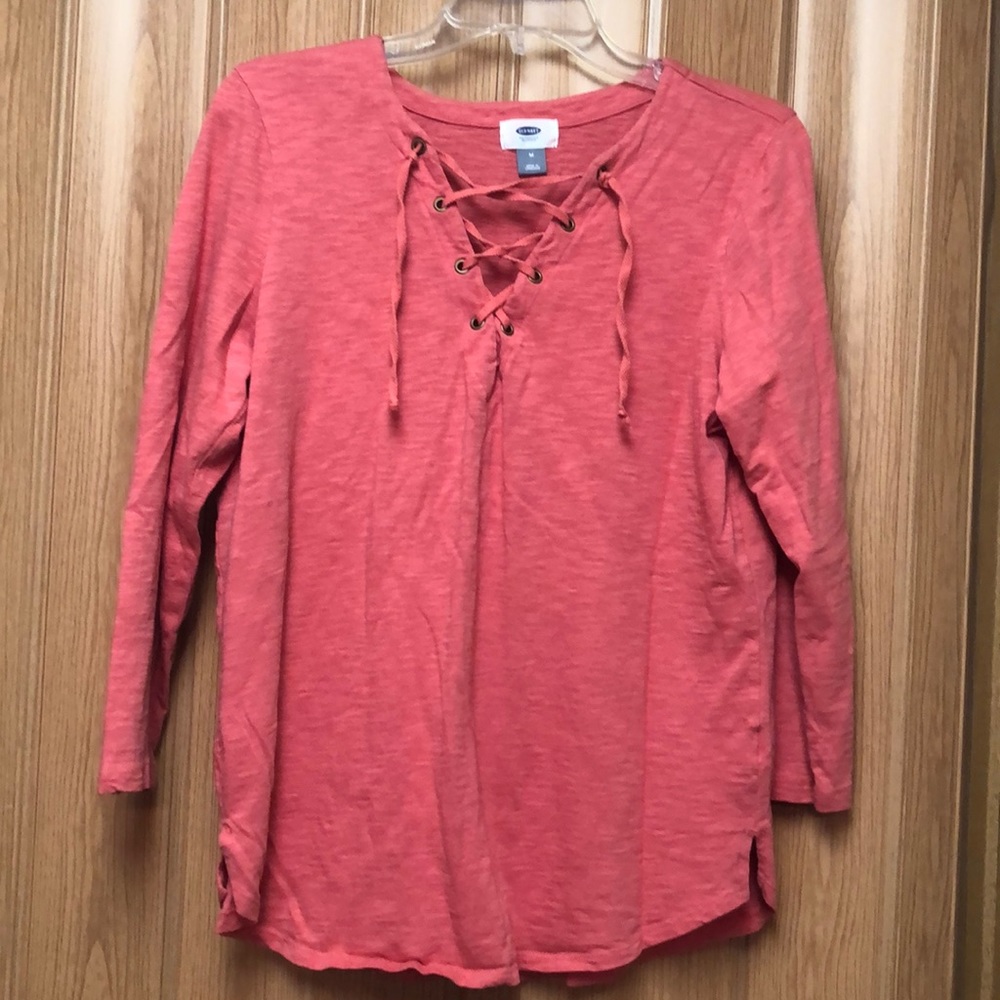 Old Navy pink shirt